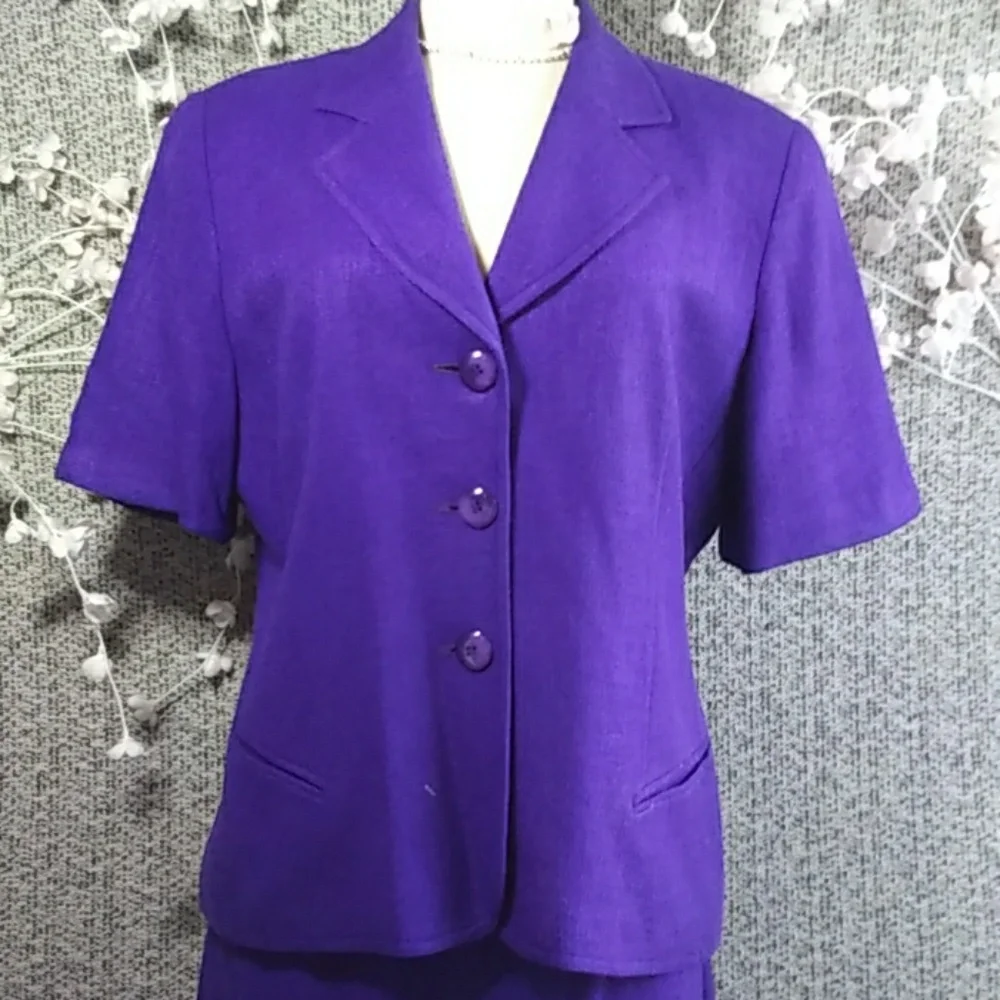 VTG Dior Suit Two Piece Padded Shoulders Pencil Skirt